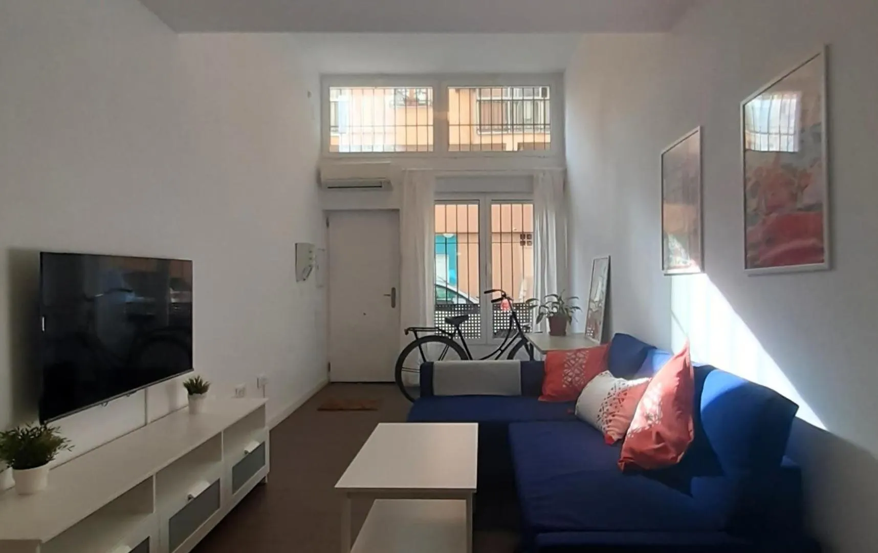La Caramba Amplio Apartamento En La Playa Málaga