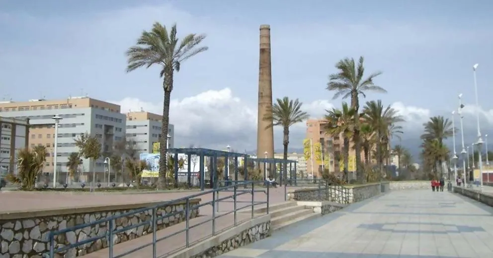 La Caramba Amplio Apartamento En La Playa Малага 0*,  Испания